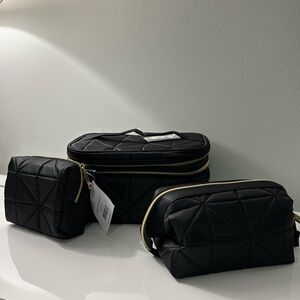 Conair Modella travel/cosmetic set.